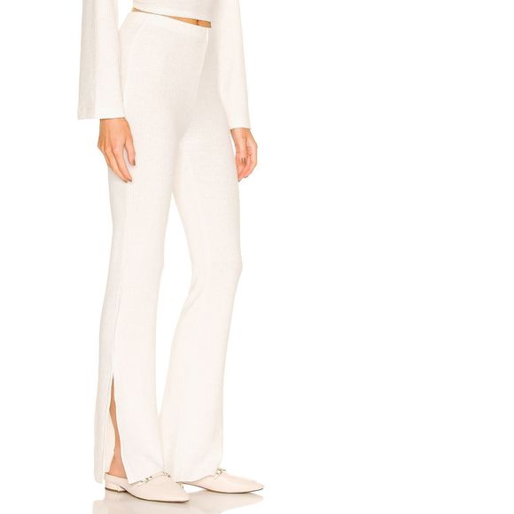 NEW Size XS Something Navy Ribbed Textured Flare Pants Ivory REVOLVE MSRP $115 - Picture 2 of 8